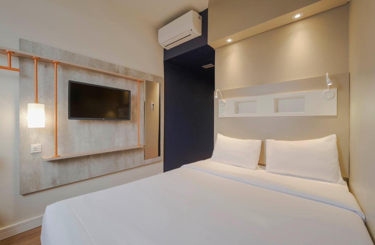 Ibis Budget Farroupilha Luaran gambar