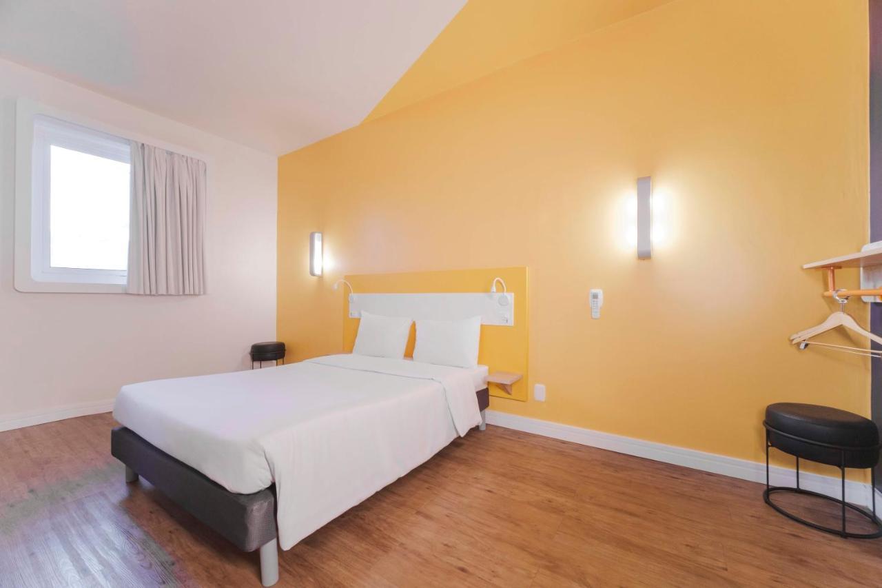 Ibis Budget Farroupilha Luaran gambar